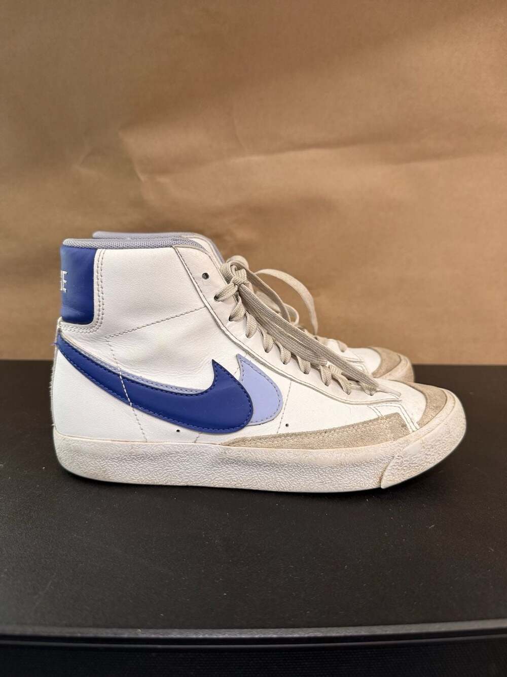 Nike Blazer Mid '77 SE GS Size 5Y White Purple Double Swoosh